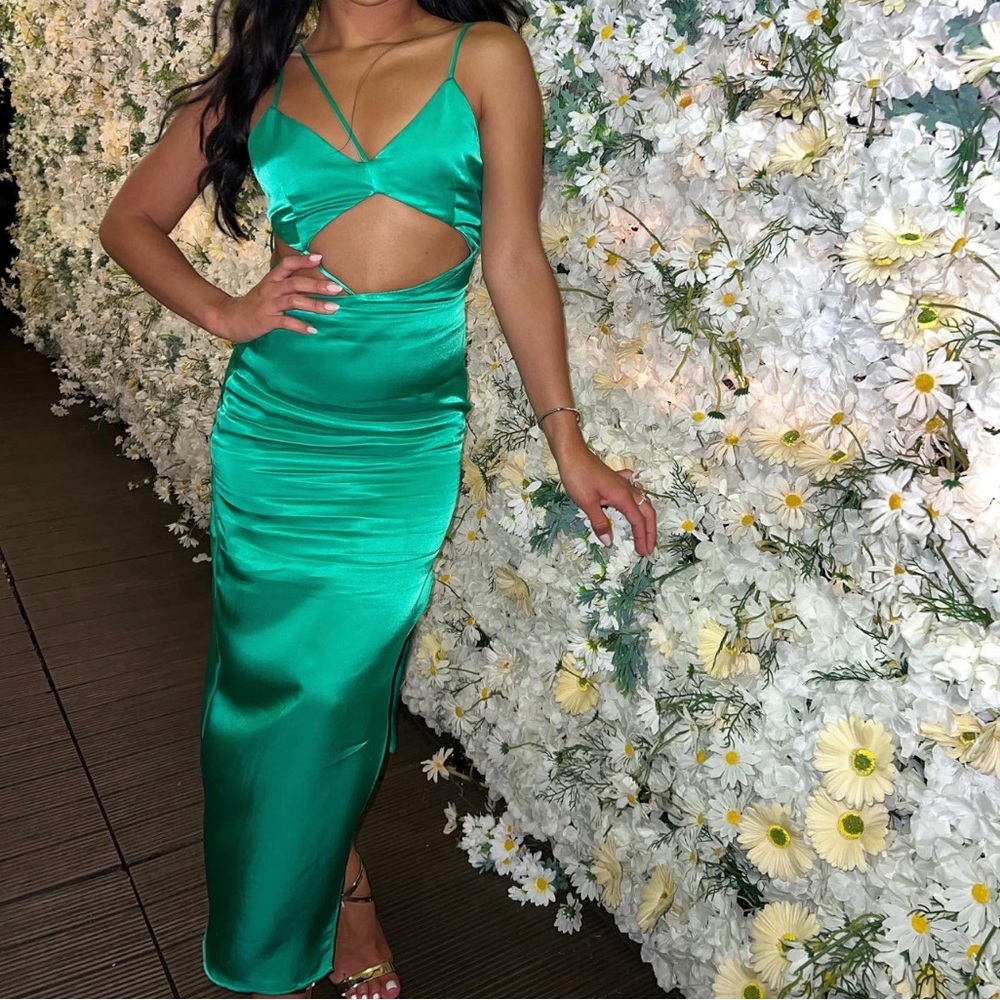 Beautiful green silk dress - worn once